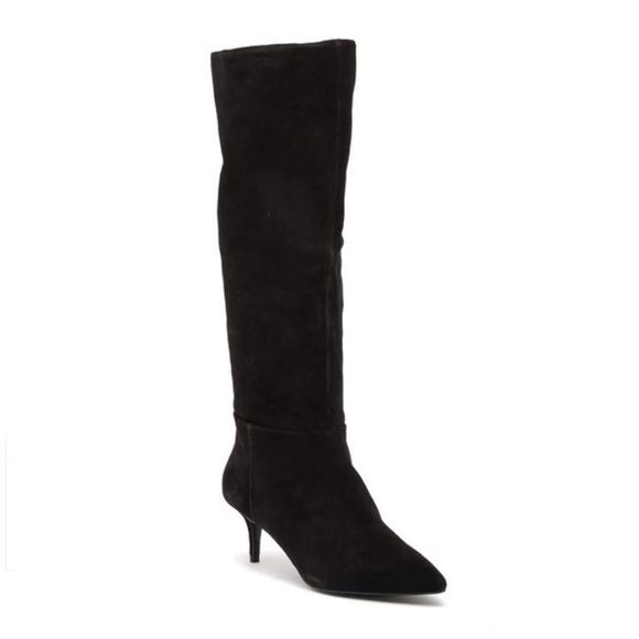 Steve Madden Shoes - *** SOLD *** Steve Madden Suede Boots Retail $199